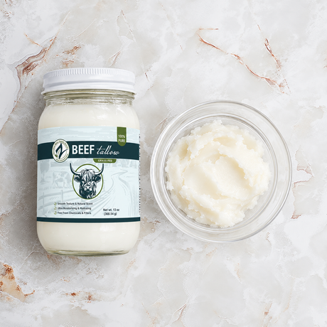 Zatural beef tallow in a bowl